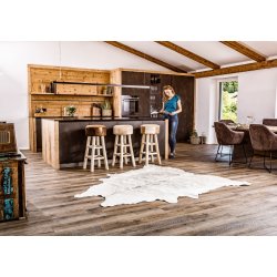 Fellhof barstol  i naturtr - fs i to farvekombinationer