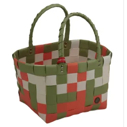 Taske af genbrugsplast fra Witzgall - ideel til indk�b, skovtur, badet�j m.m.